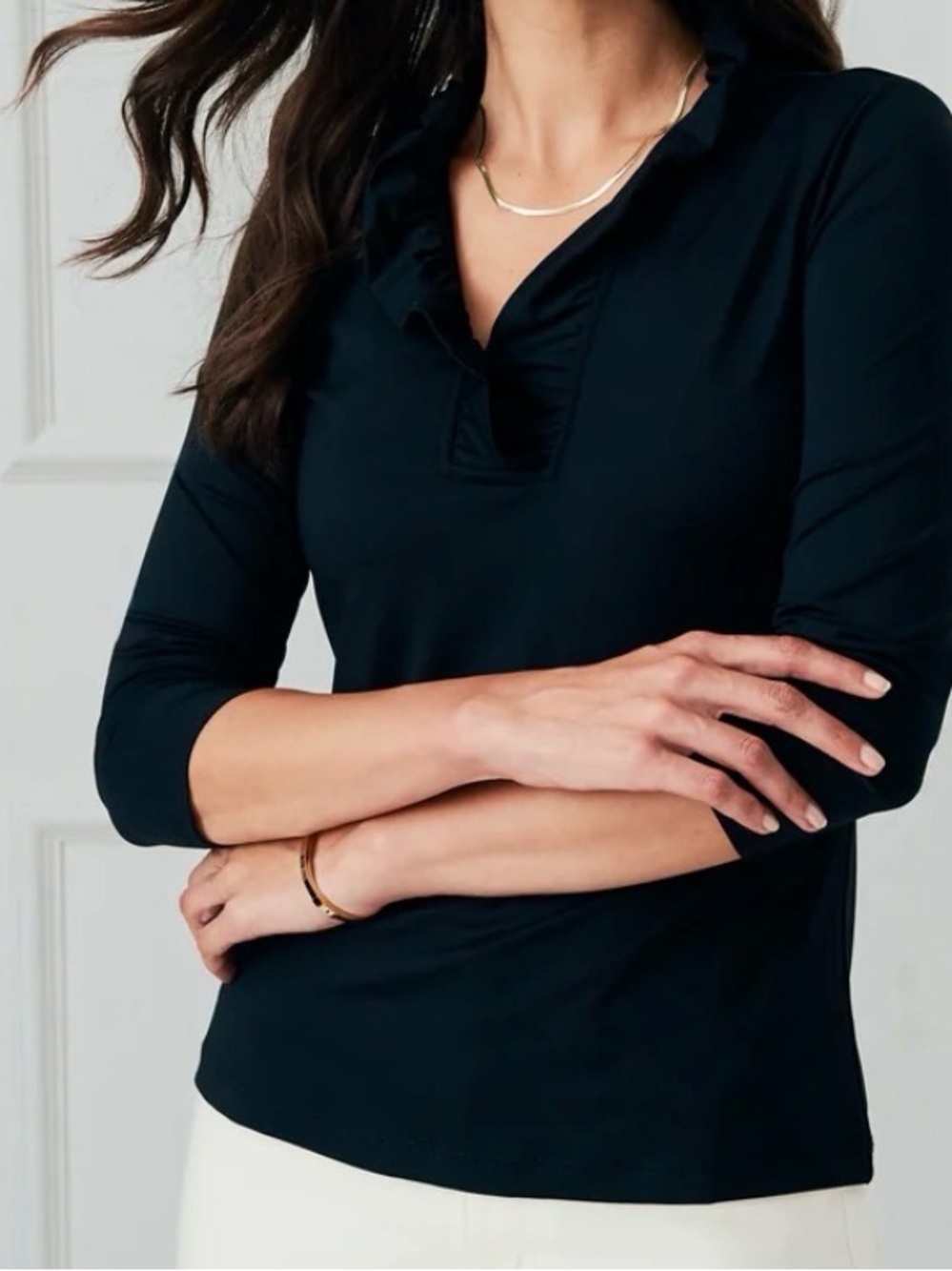J. McLaughlin Black Ruffle V-Neck 3/4 Sleeve Blouse